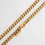 cadena bañada en oro