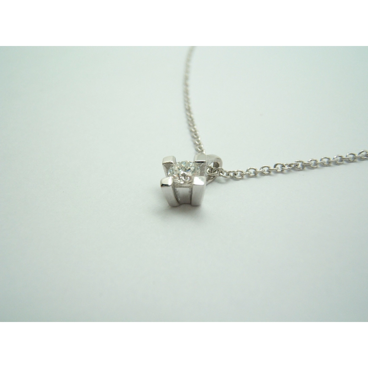 colgante-diamante-solitario-106qxm.webp colgante diamante solitario - Imagen 1
