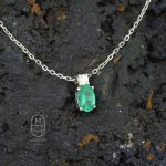 colgante esmeralda