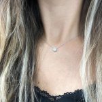 colgante oro blanco