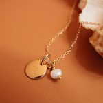 collar con iniciales hijos