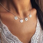 collar con iniciales hijos