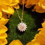 collar de girasol