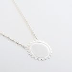 collar de girasol