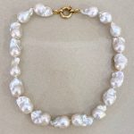 collar de perlas naturales