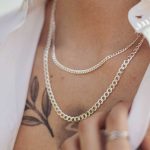collar de plata hombre