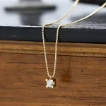 collar diamante