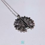 collar girasol