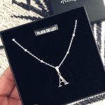 collar inicial plata