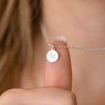 collar inicial plata