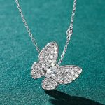 collar mariposa