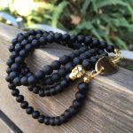 collar para hombre
