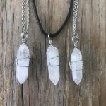 collares de cuarzo