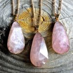 collares de cuarzo